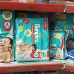 pampers active baby giant box