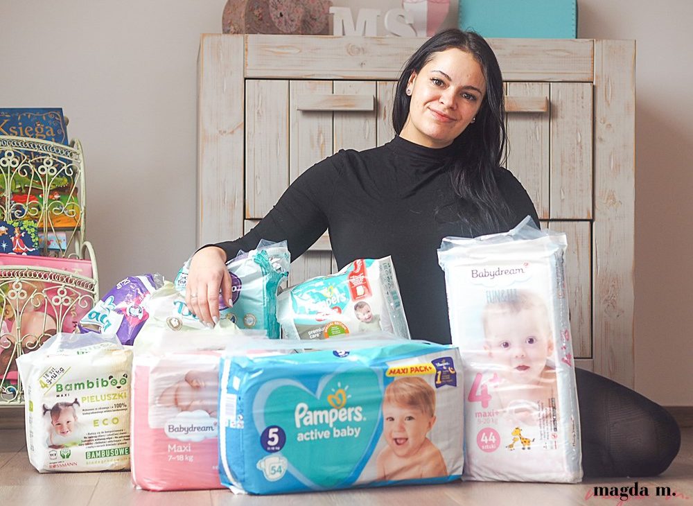 pampers mega box maxi