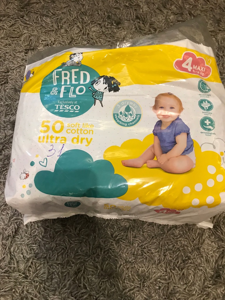 pampers new baby dry 2 giant box