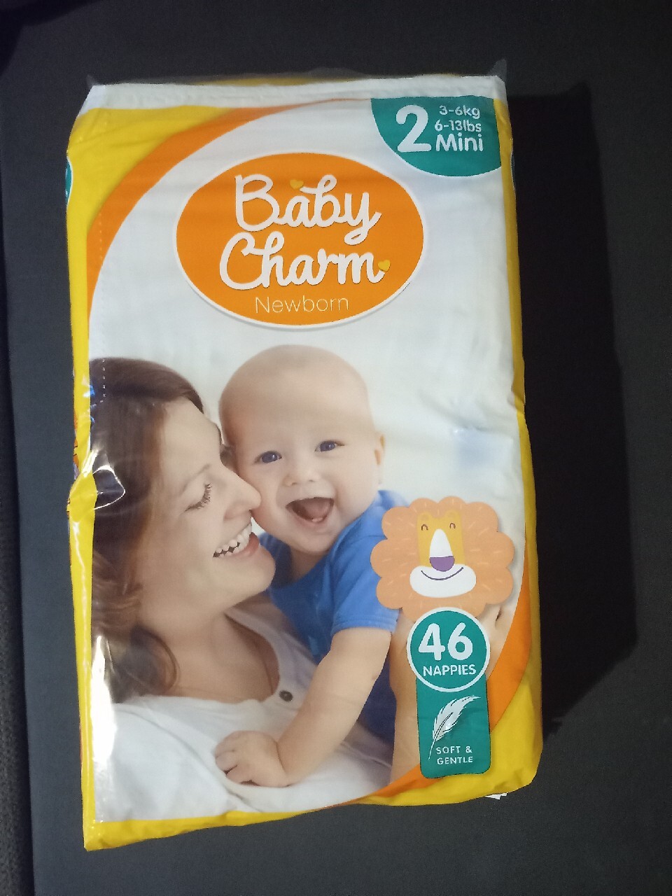 free baby pampers box and treats for mum