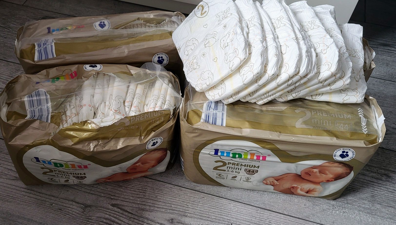 pampers premium care 2 240 sztuk cena